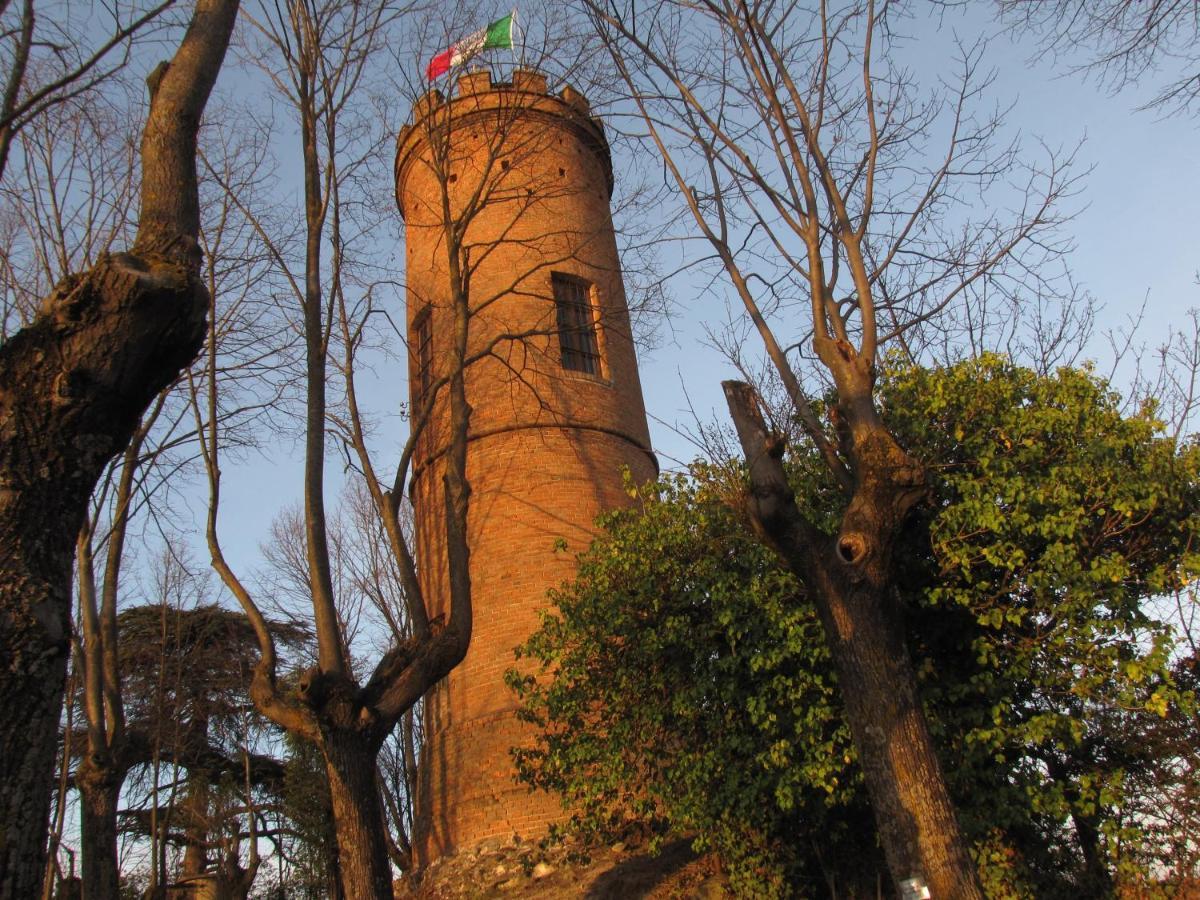 Alla Torre - Nel Cuore Del Borgo Storico Castagnole delle Lanze Dış mekan fotoğraf